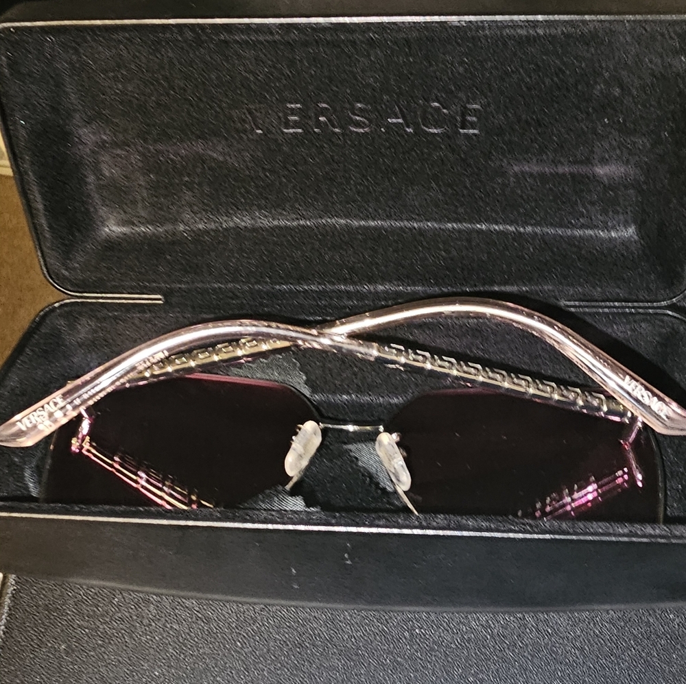 Sun glasses